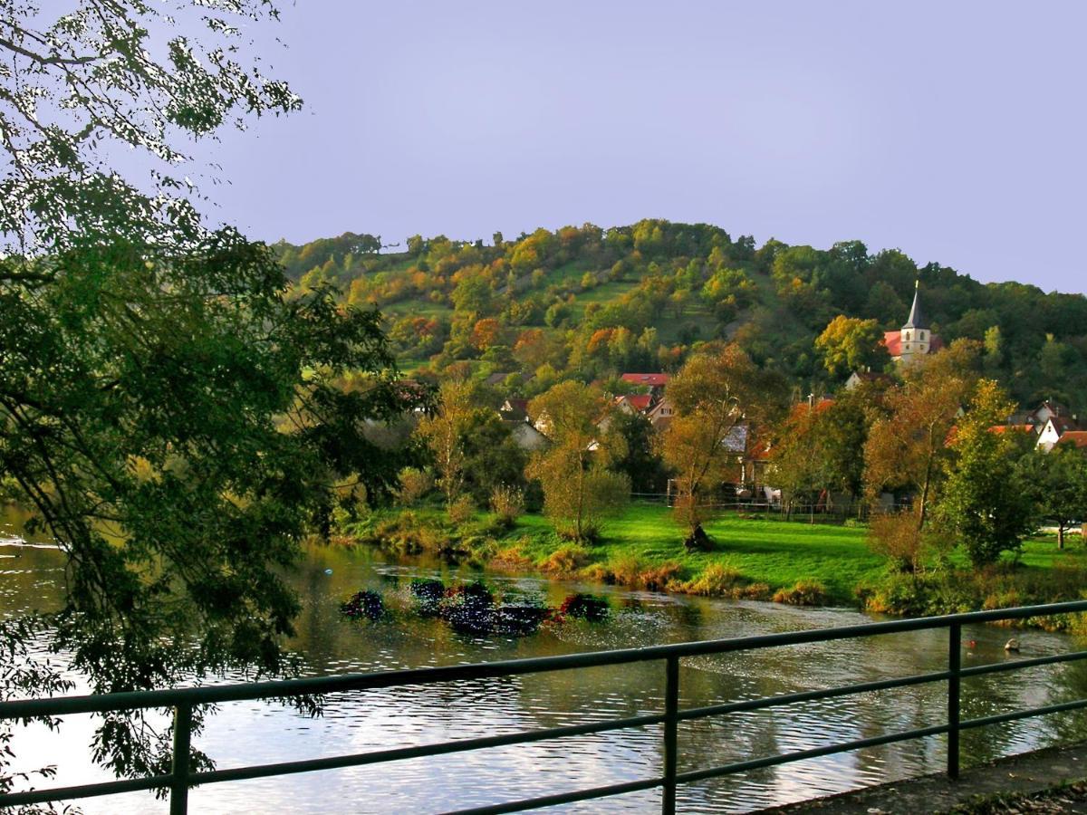 Hotel Altes Amtshaus, 3 Mulfingen Esterno foto